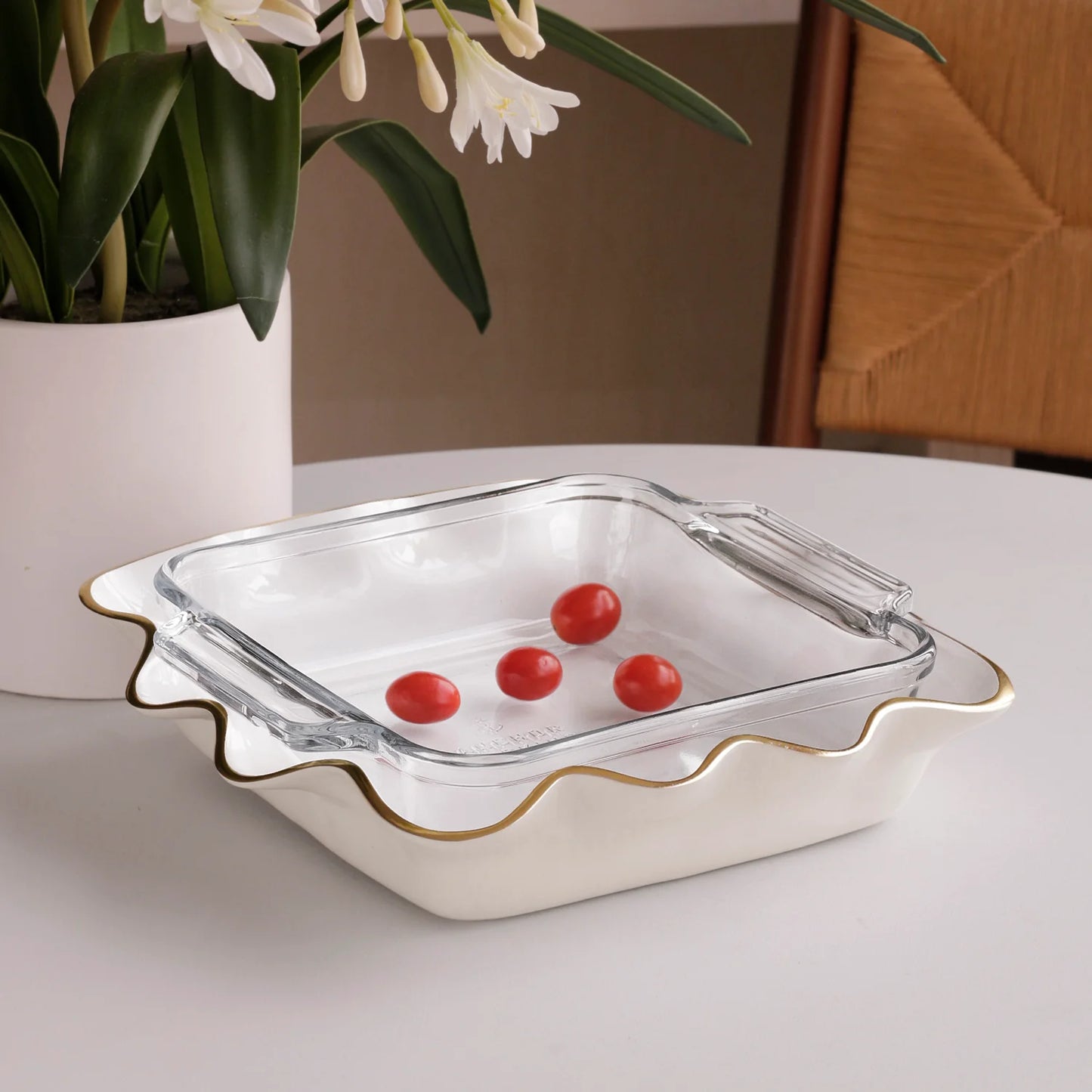 Encanto Carola Square Casserole Cream