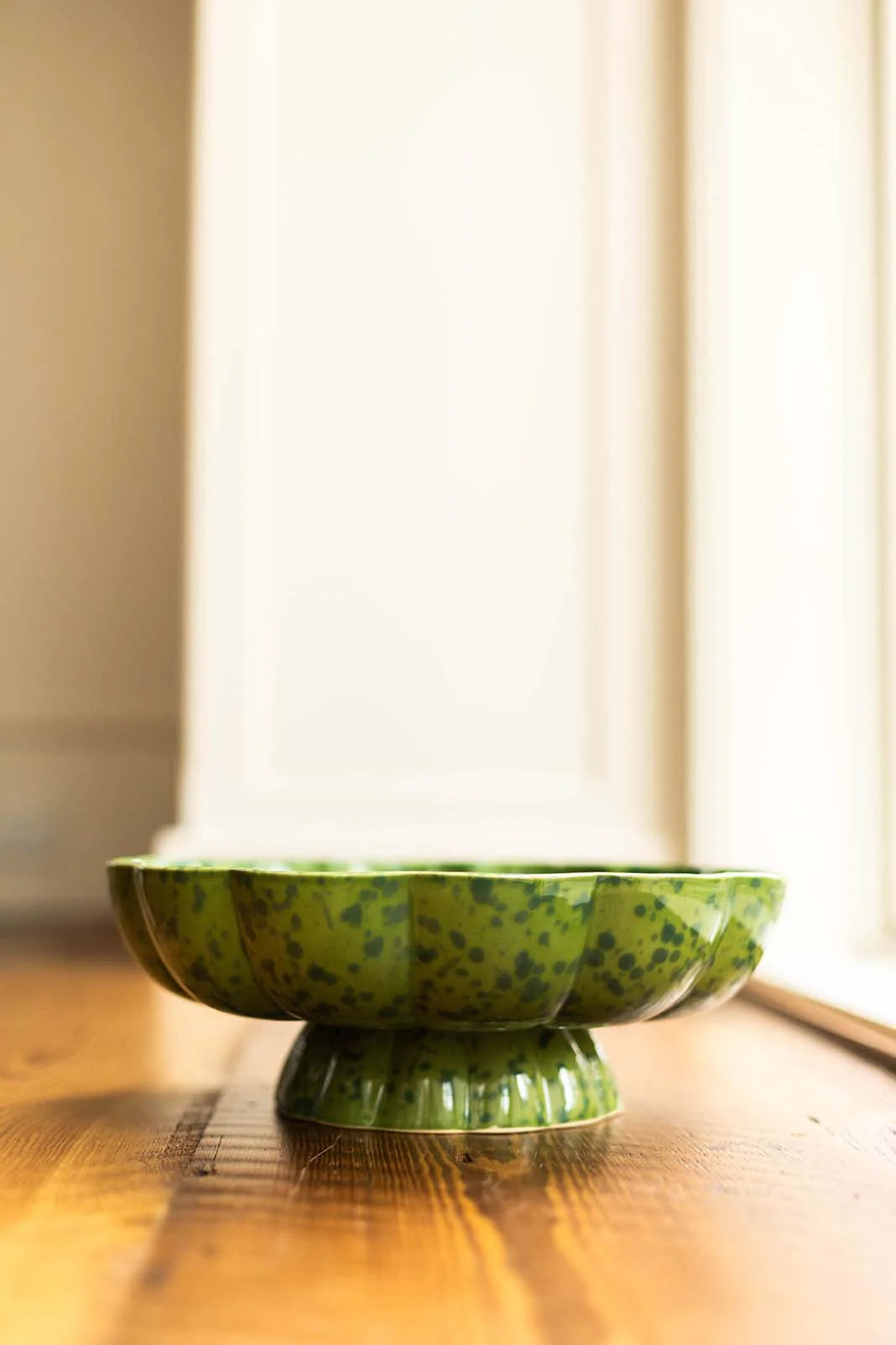 Tortoise Footed Bowl - Cilantro