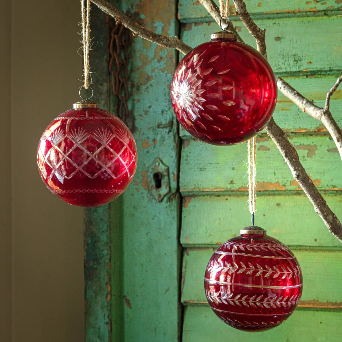 Red Glass Etched Ornament 5"