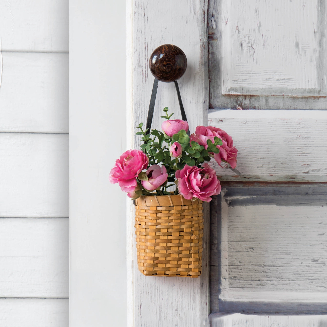 Oval Chipwood Hanging Basket Planter Spring Picnic Display