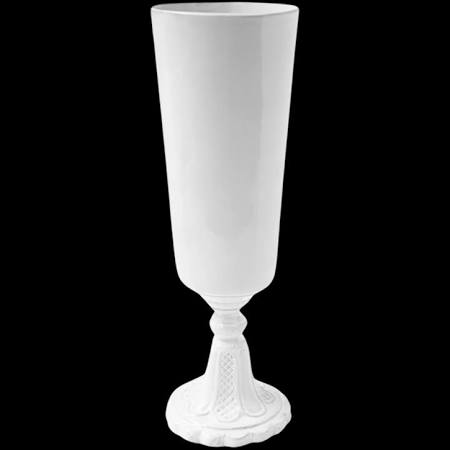 Dina Vase