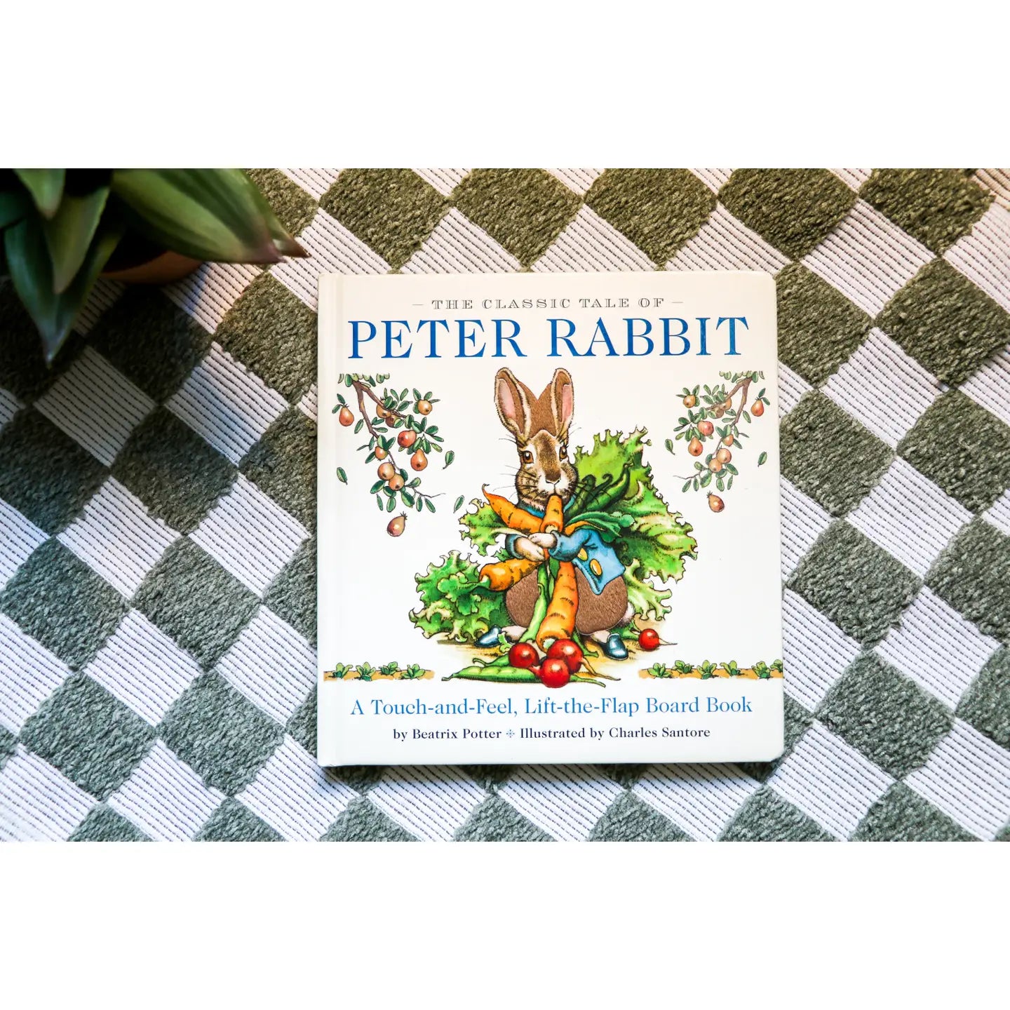 The Classic Tale of Peter Rabbit Touch and Feel Board Book