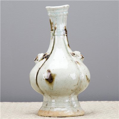 Scalloped Vase with Spotted Glaze