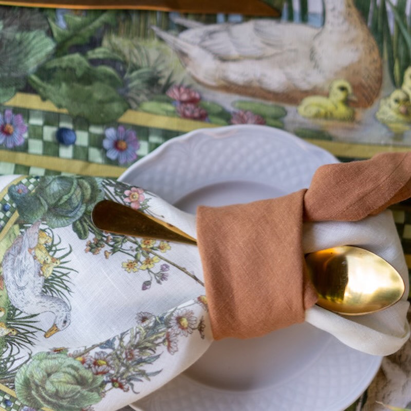 Bunny Garden Linen Dinner Napkins S/4