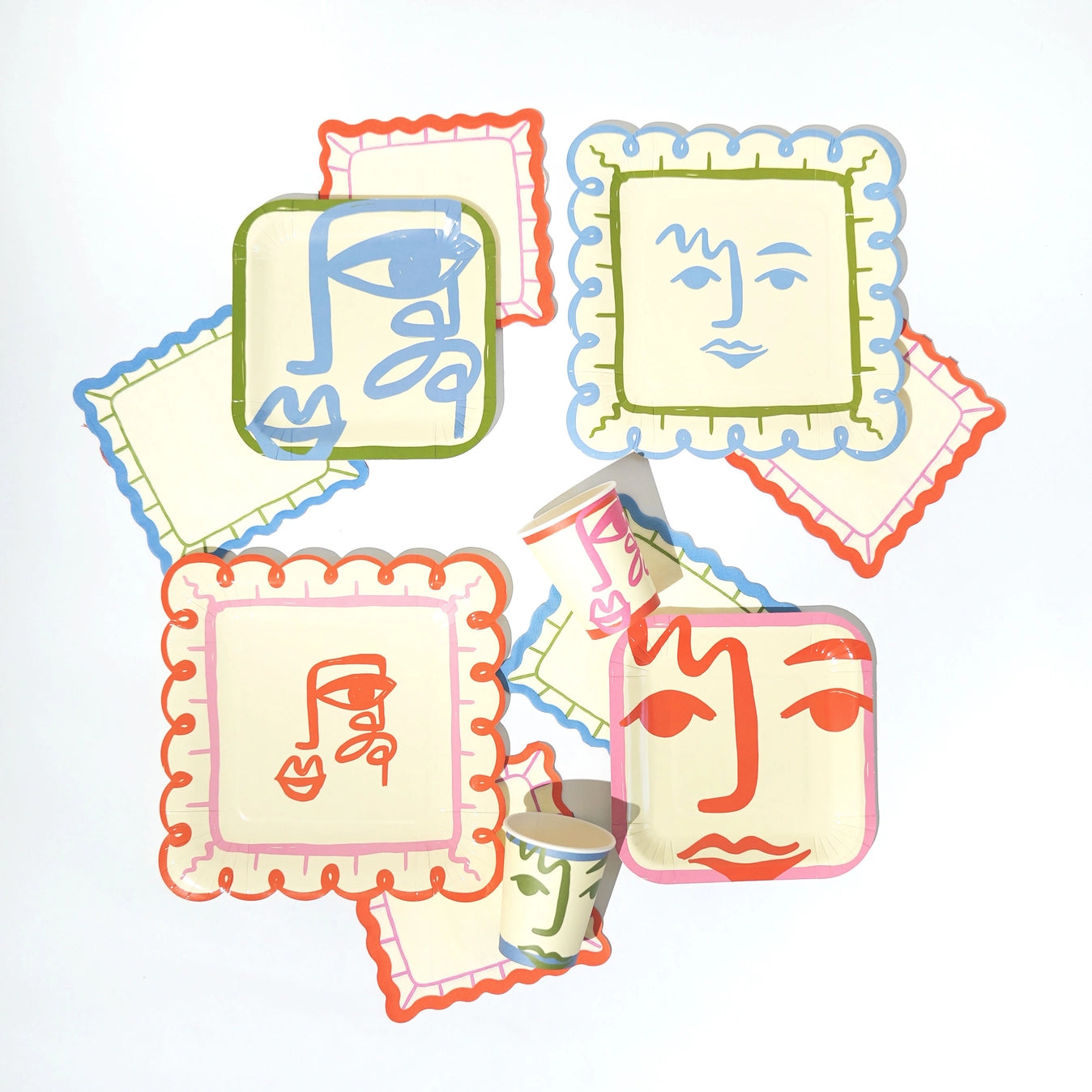 Face Party Cups - Art Party Theme