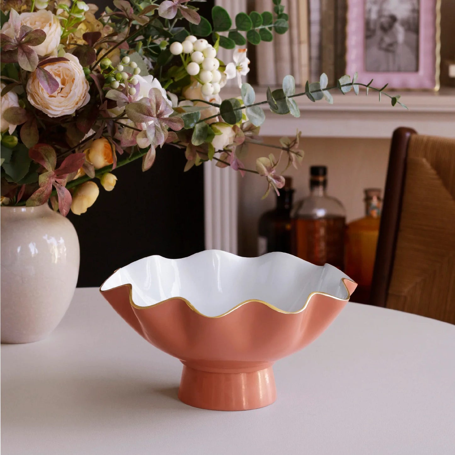 Encanto Carola Small Pedestal Cayenne