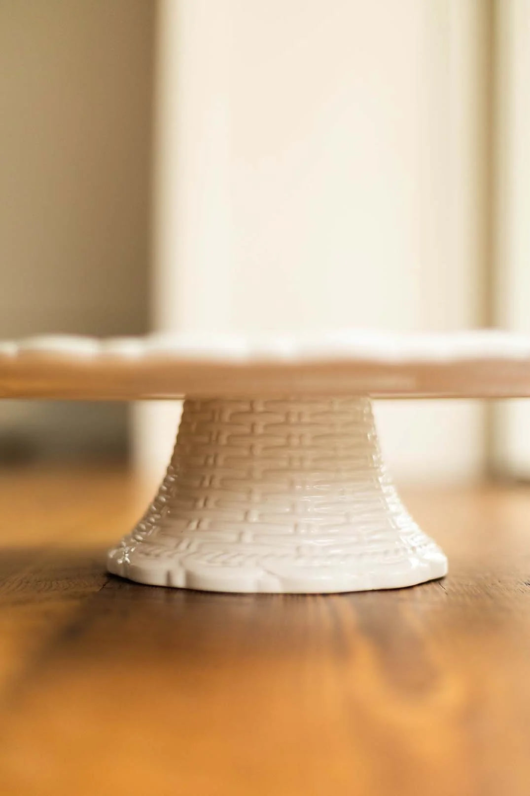 Basket Jubilee Cake Stand - White