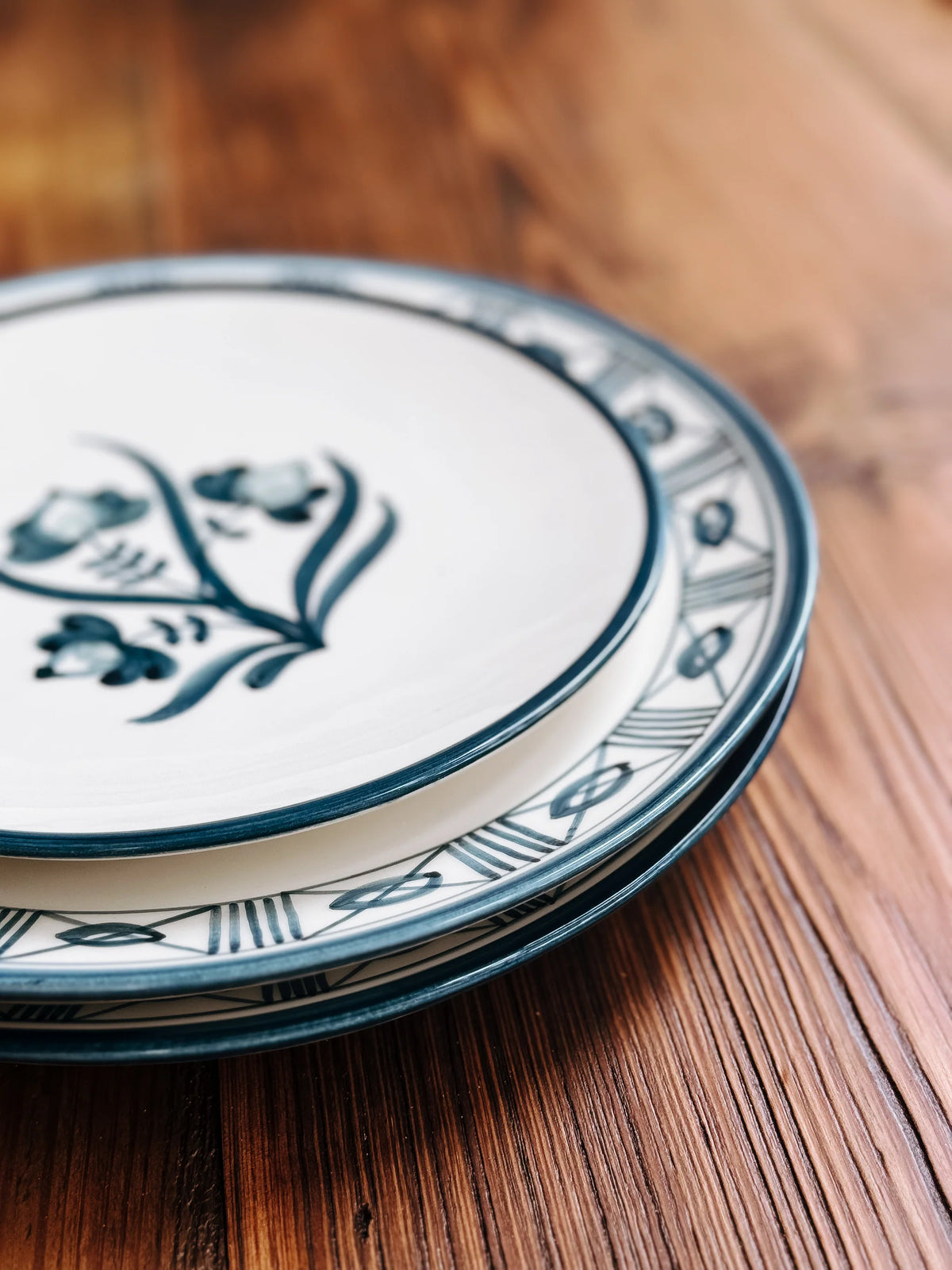 Hand Painted Lisbon Dinner Plate with Filigree Rim - 3 Colors