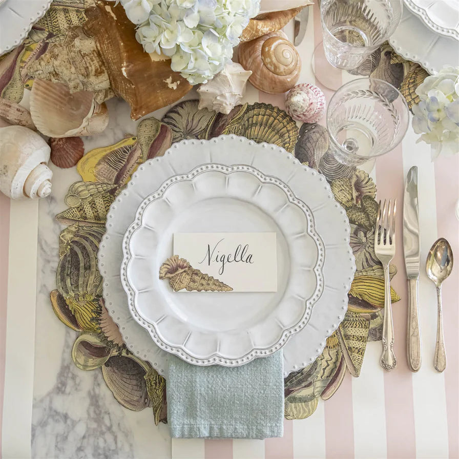 Die-cut Shell Wreath Placemat