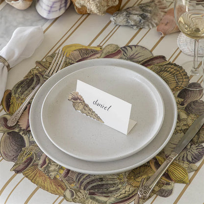 Die-cut Shell Wreath Placemat