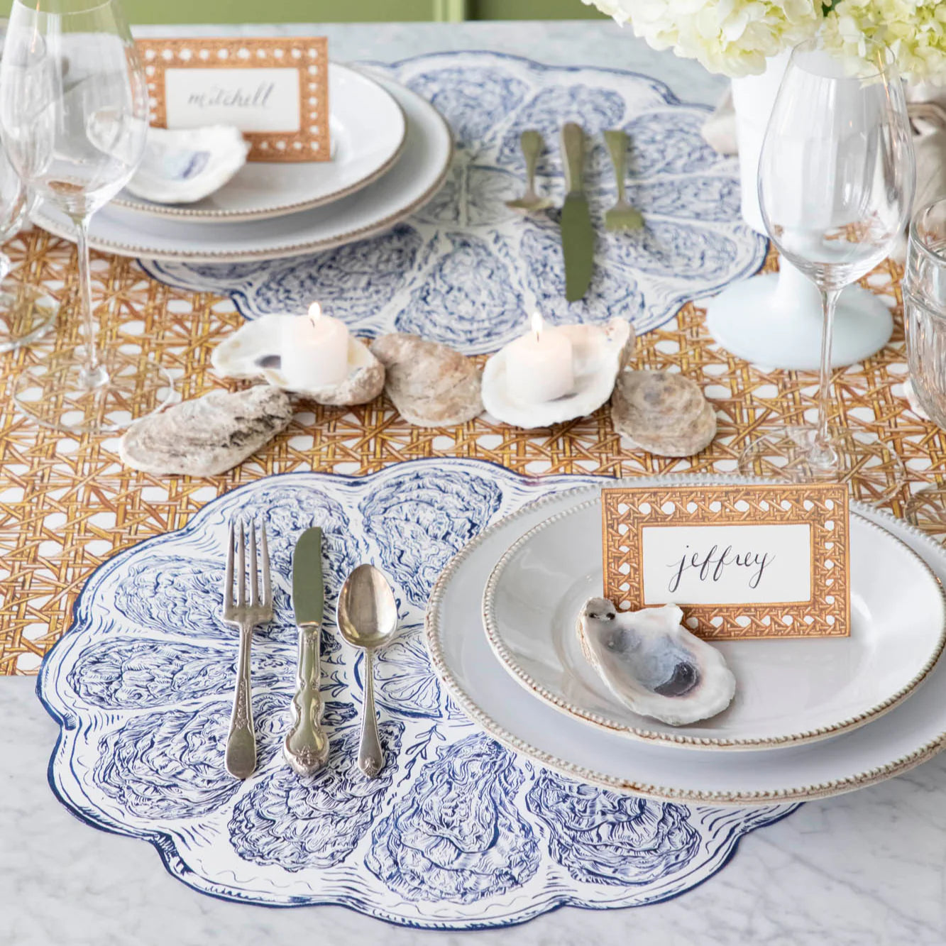 Die-cut Blue Oyster Plate Placemat