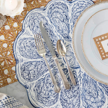 Die-cut Blue Oyster Plate Placemat
