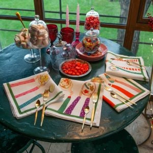 Hand on Christmas Napkins S/4