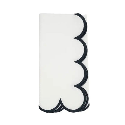 Scalloped Dinner Napkins S/4
