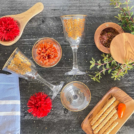 Clear Gold Amira Wine Glass