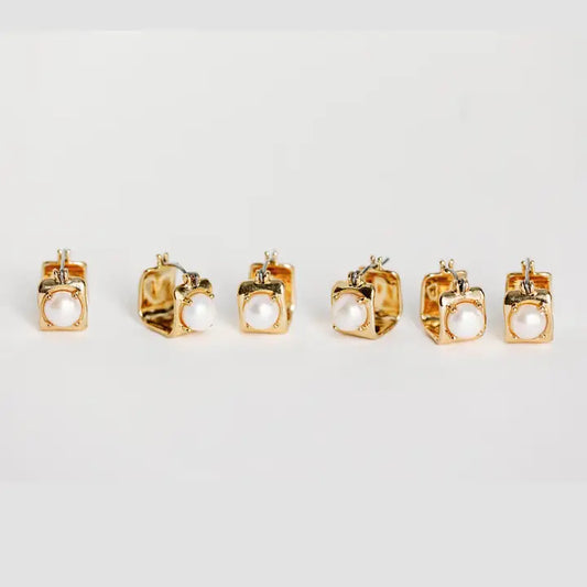 Square Gold/Pearl Huggie Hoop