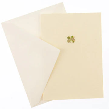 Four-Leaf Clover La Petite Presse