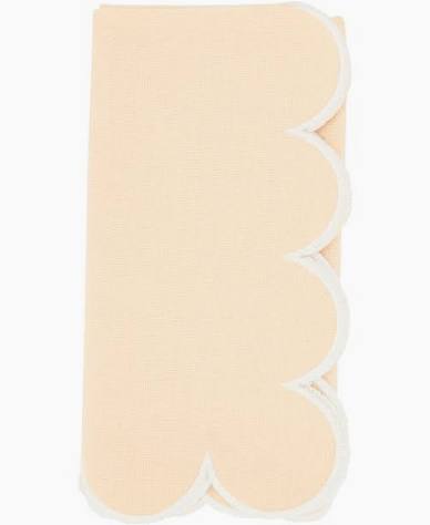 Scalloped Dinner Napkins S/4